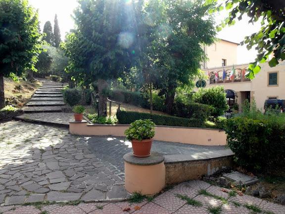 Hotel Villa Vecchia Monte Porzio Catone Exterior photo